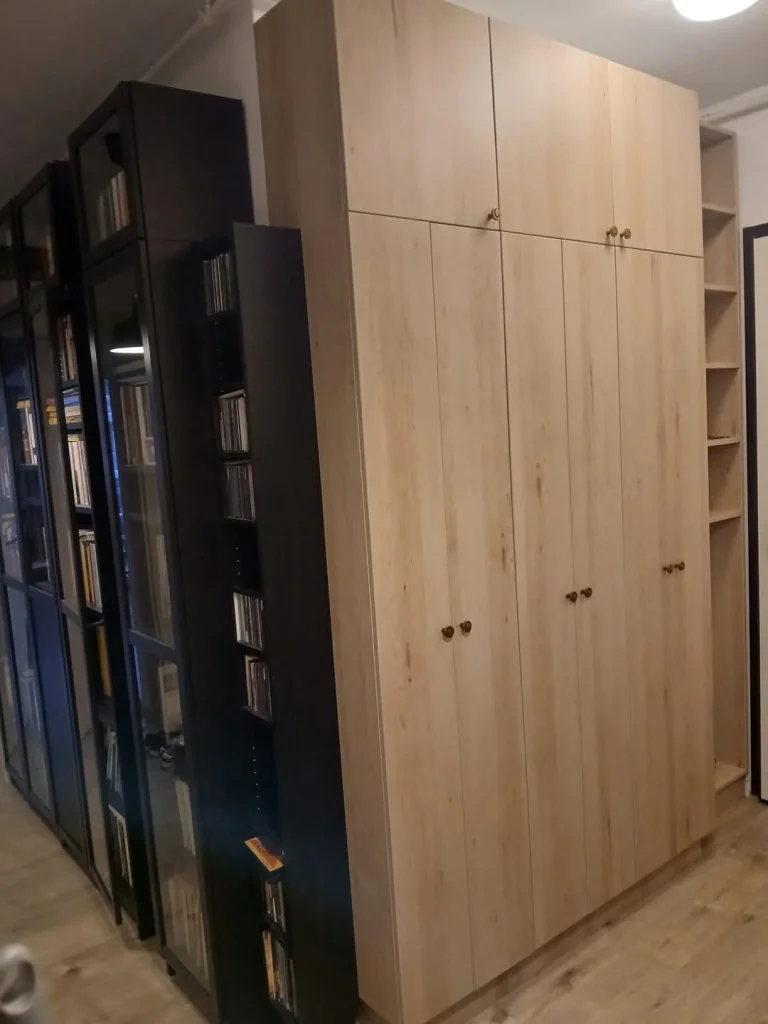 Mobilier hol la comandă București